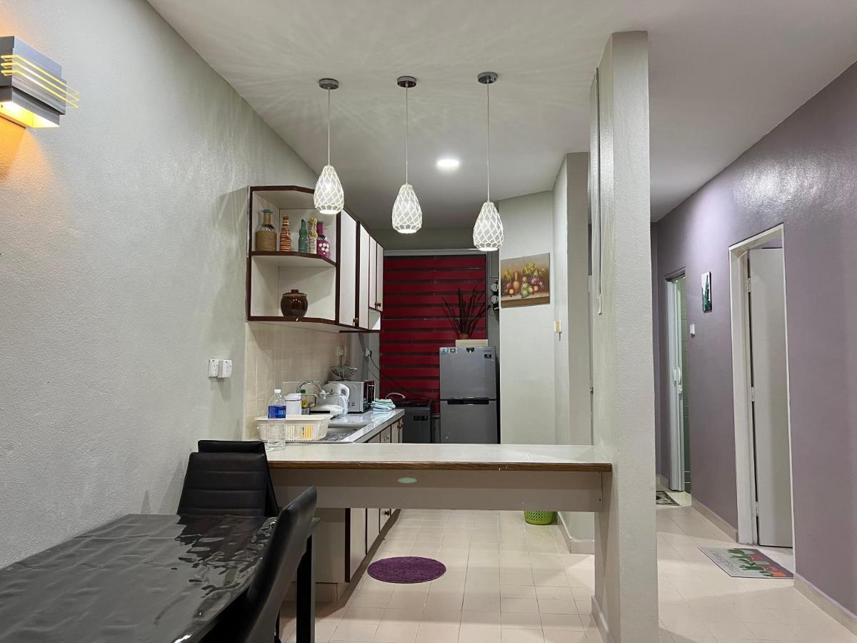 Batu Feringgi Homestay Exterior photo